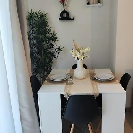 Cozy Apartment *