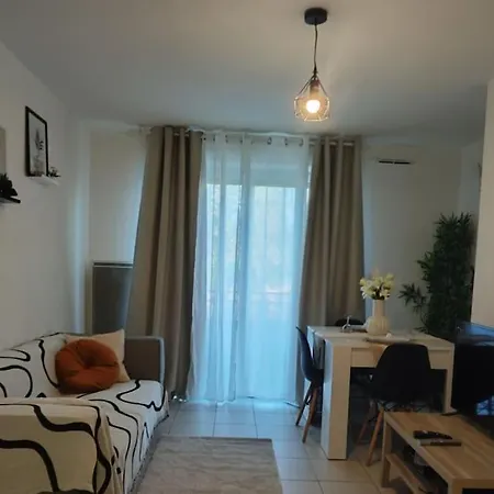 Cozy Apartment